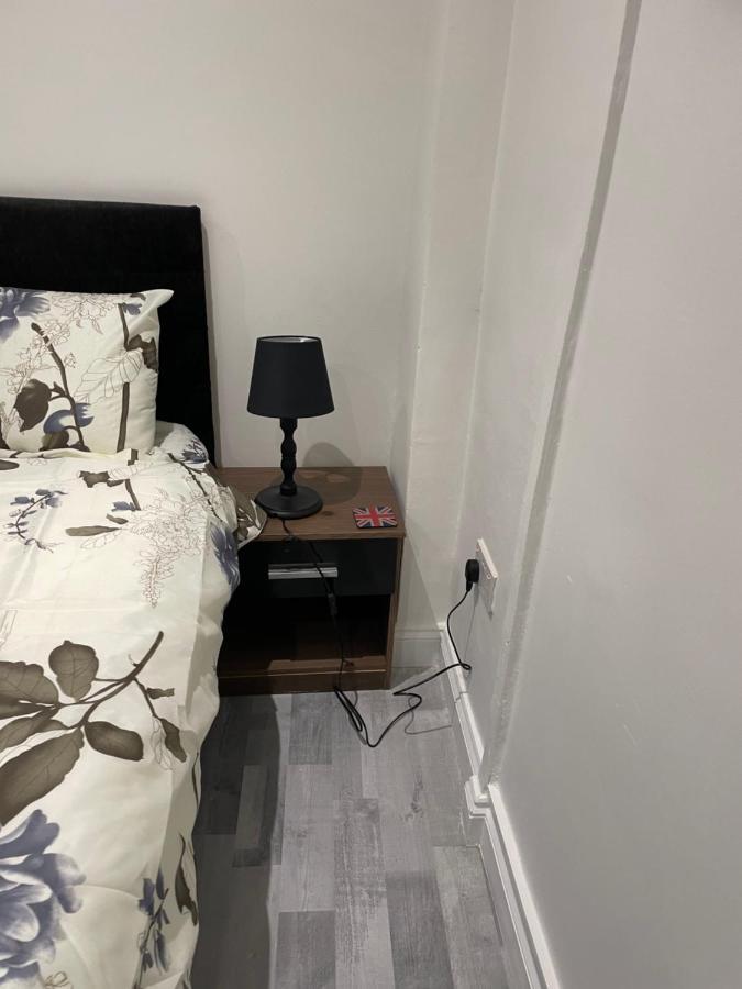 Comfort Studio Лондон Екстер'єр фото